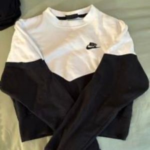 Nike Sweater XS